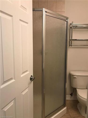 4294 Ingram Common, Burlington, ON - Indoor Photo Showing Bathroom