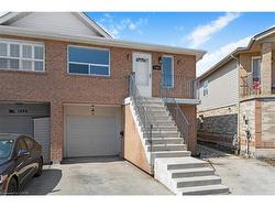 UPPER-1498 Paddington Court  Burlington, ON L7M 1W7