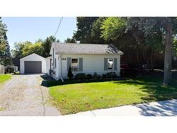 144 College Street W Waterford, ON N0E 1Y0