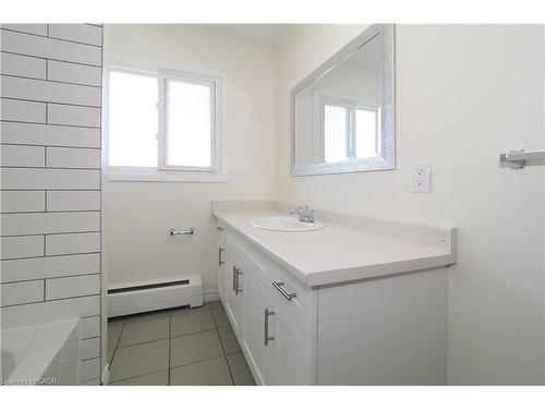 24 Austin Drive, Waterloo, ON 