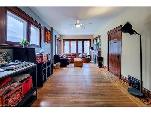 63 Carrick Avenue, Hamilton, ON - Indoor