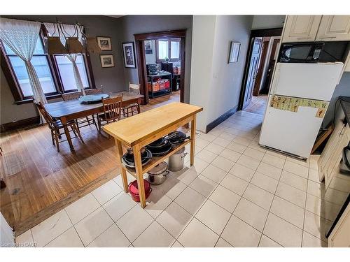 63 Carrick Avenue, Hamilton, ON - Indoor