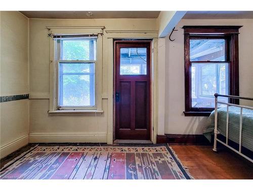 63 Carrick Avenue, Hamilton, ON - Indoor