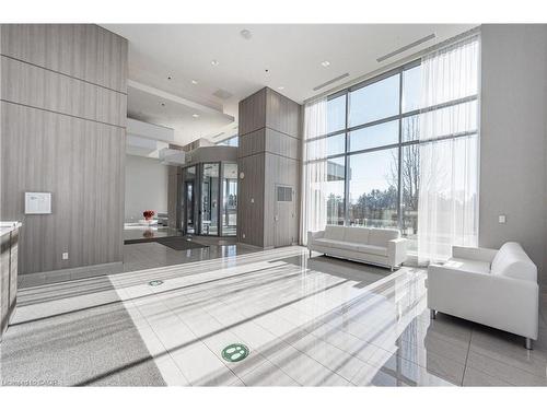 1008-2081 Fairview Street, Burlington, ON - Indoor