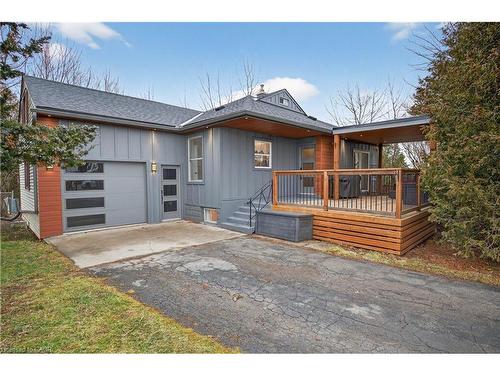 486 East 38Th Street, Hamilton, ON - Outdoor With Deck Patio Veranda