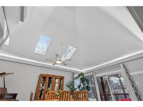 486 East 38Th Street, Hamilton, ON - Indoor Photo Showing Other Room