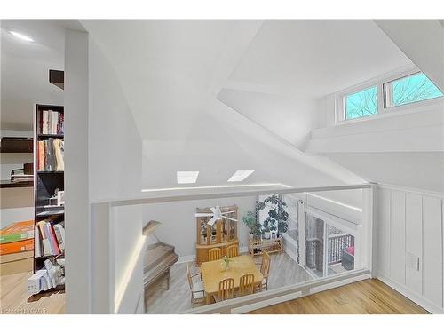 486 East 38Th Street, Hamilton, ON - Indoor