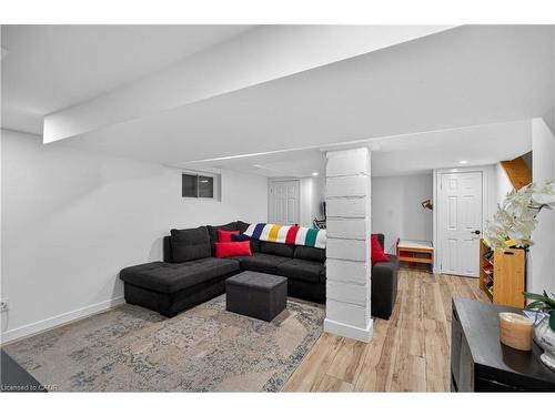 486 East 38Th Street, Hamilton, ON - Indoor