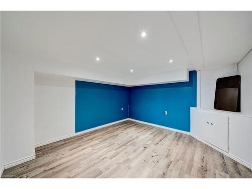 408 East 21St Street, Hamilton, ON - Indoor Photo Showing Other Room