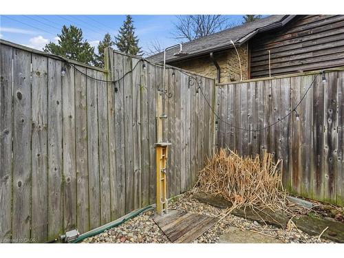 17 Krieghoff Drive, Hamilton, ON - Outdoor