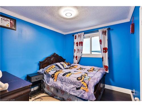 1267 Limeridge Road E, Hamilton, ON - Indoor Photo Showing Bedroom