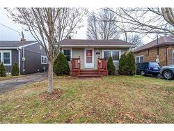 283 Grey Street  Brantford, ON N3S 4W9