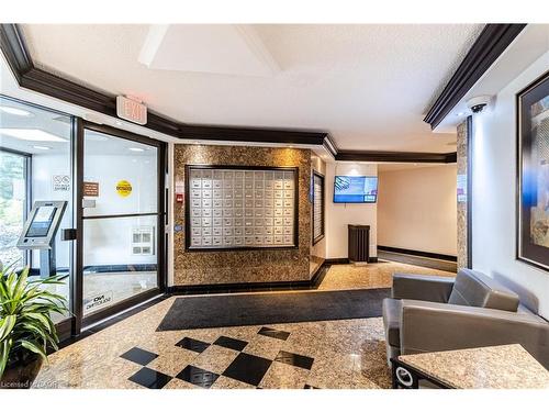 A21-296 Mill Road, Toronto, ON - Indoor Photo Showing Other Room