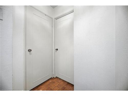 A21-296 Mill Road, Toronto, ON - Indoor Photo Showing Other Room