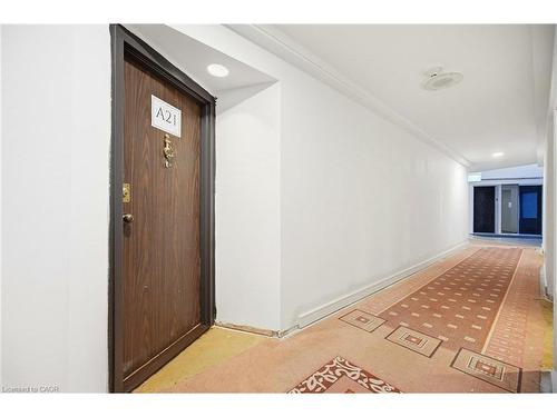 A21-296 Mill Road, Toronto, ON - Indoor Photo Showing Other Room