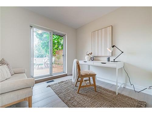 131 Welbourn Drive, Hamilton, ON - Indoor Photo Showing Other Room