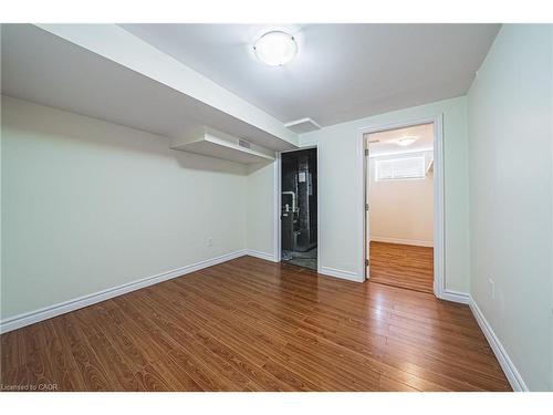 131 Welbourn Drive, Hamilton, ON - Indoor Photo Showing Other Room
