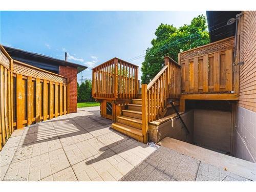 131 Welbourn Drive, Hamilton, ON - Outdoor With Deck Patio Veranda With Exterior