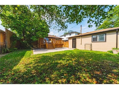 131 Welbourn Drive, Hamilton, ON - Outdoor