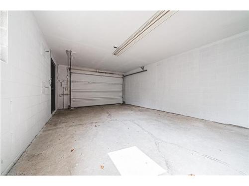131 Welbourn Drive, Hamilton, ON - Indoor Photo Showing Garage