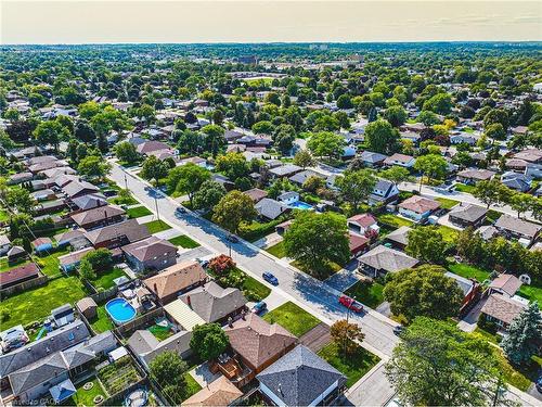 131 Welbourn Drive, Hamilton, ON - Outdoor With View