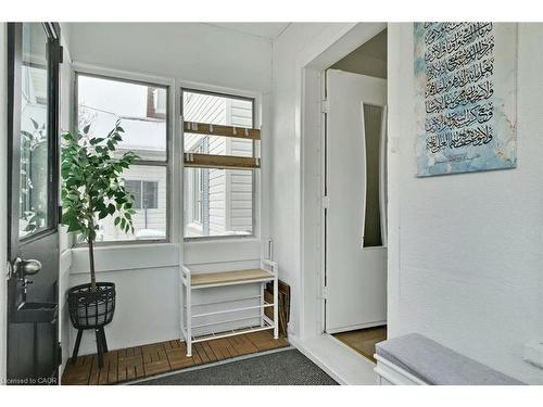 38 Bergey Street, Cambridge, ON - Indoor Photo Showing Other Room