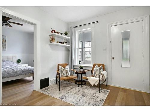 38 Bergey Street, Cambridge, ON - Indoor Photo Showing Bedroom