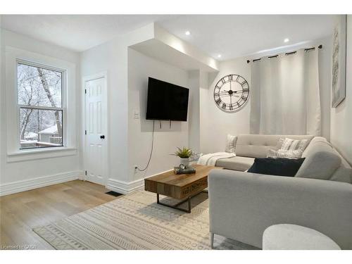 38 Bergey Street, Cambridge, ON - Indoor