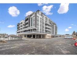 327-461 Green Road  Stoney Creek, ON L8E 0L5