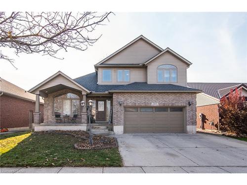 383 Parrott Place, Woodstock, ON - Outdoor With Facade