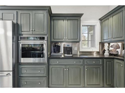 7 Appaloosa Trail, Carlisle, ON - Indoor Photo Showing Kitchen