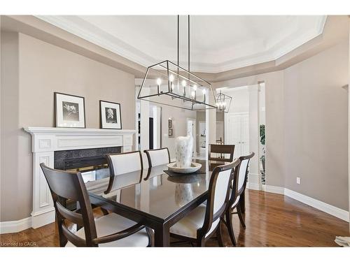 7 Appaloosa Trail, Carlisle, ON - Indoor Photo Showing Dining Room