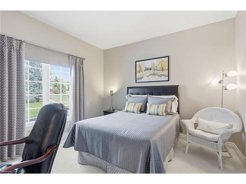 7 Appaloosa Trail, Carlisle, ON - Indoor Photo Showing Bedroom