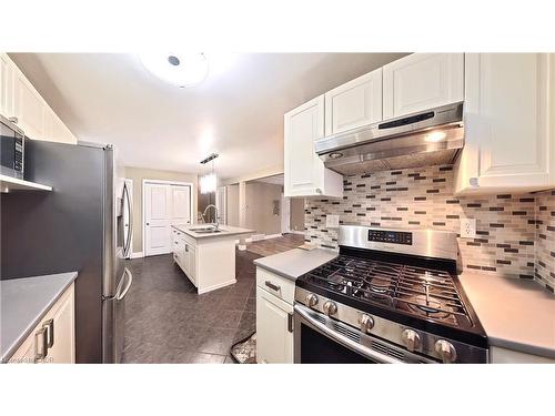 61 Bosworth Crescent, Kitchener, ON - Indoor Photo Showing Kitchen