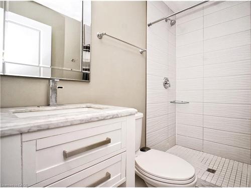 61 Bosworth Crescent, Kitchener, ON - Indoor Photo Showing Bathroom