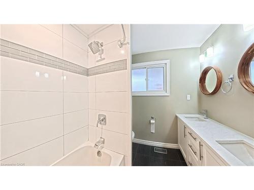 61 Bosworth Crescent, Kitchener, ON - Indoor Photo Showing Bathroom