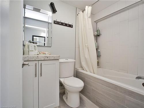 61 Bosworth Crescent, Kitchener, ON - Indoor Photo Showing Bathroom