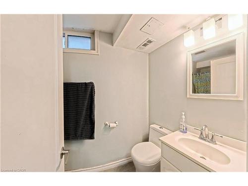 61 Bosworth Crescent, Kitchener, ON - Indoor Photo Showing Bathroom