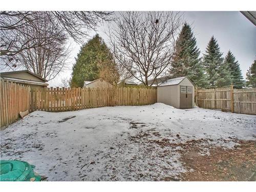 61 Bosworth Crescent, Kitchener, ON - Outdoor