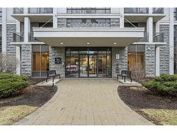 409-90 Charlton Avenue W Hamilton, ON L8P 0B4