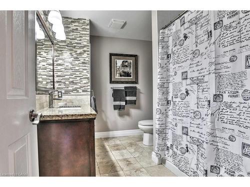 4191 Bianca Forest Drive, Burlington, ON - Indoor Photo Showing Bathroom