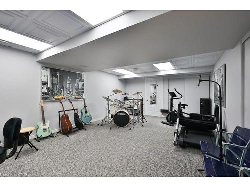 4191 Bianca Forest Drive, Burlington, ON - Indoor Photo Showing Gym Room