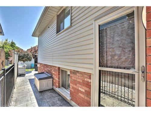4191 Bianca Forest Drive, Burlington, ON - Outdoor With Deck Patio Veranda With Exterior