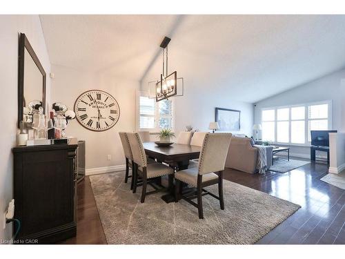 4191 Bianca Forest Drive, Burlington, ON - Indoor Photo Showing Dining Room