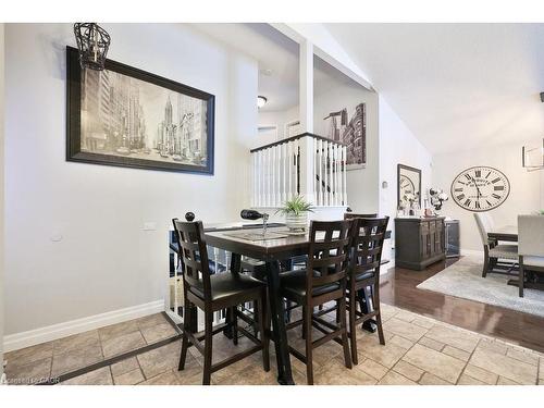 4191 Bianca Forest Drive, Burlington, ON - Indoor Photo Showing Dining Room