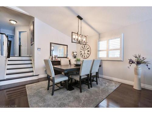 4191 Bianca Forest Drive, Burlington, ON - Indoor Photo Showing Dining Room
