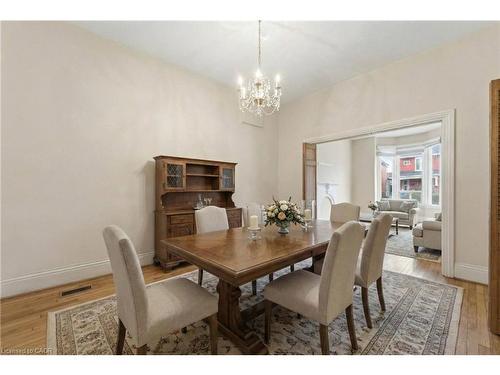 241 Robert Street, Hamilton, ON - Indoor Photo Showing Dining Room