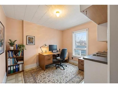 241 Robert Street, Hamilton, ON - Indoor