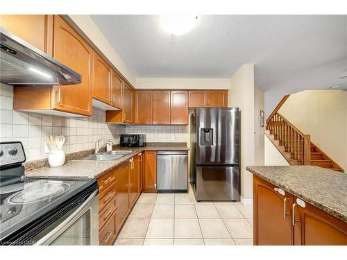 21 Periwinkle Drive, Hamilton, ON - Indoor Photo Showing Kitchen With Double Sink