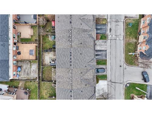 21 Periwinkle Drive, Hamilton, ON - 